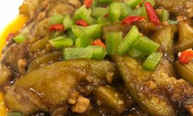 Dong Bei Yi Jia Ren