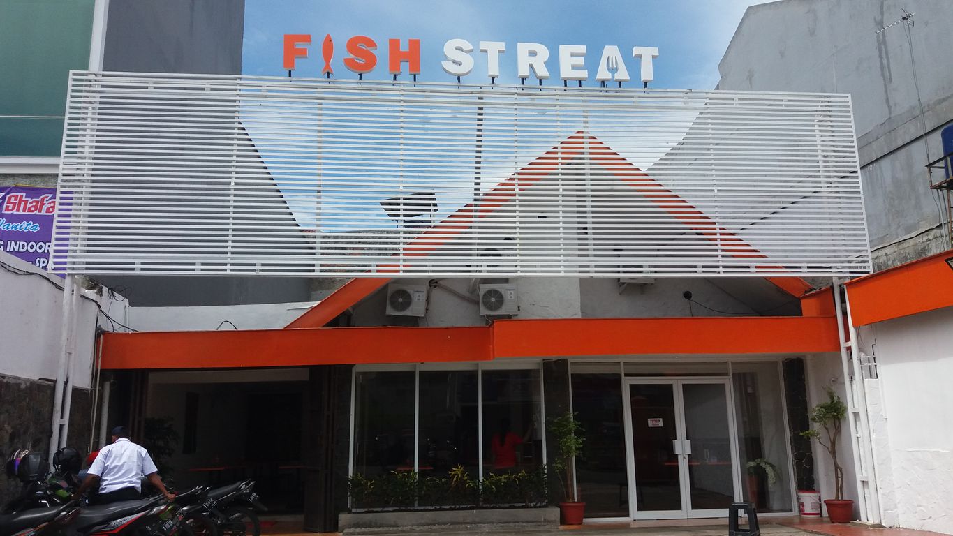 Sekarang ada cabangnya di Tebet - Review Selfi Tan di ...