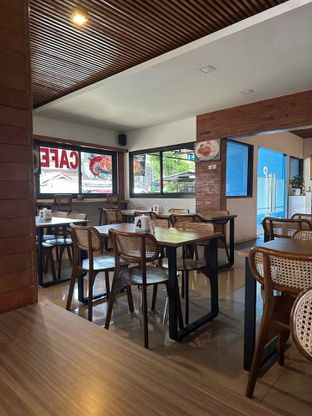 Foto review Manja Cafe & Resto oleh Albert Murdiono 4