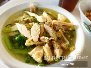 Foto 2 - Makanan di Mie Ayam Pak De oleh Fransiscus 
