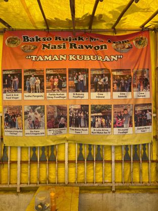 Foto 3 - Interior di Bakso Taman Kuburan oleh Nikita Marcia