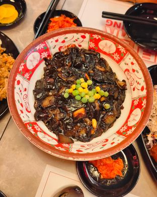 Foto 3 - Makanan di Ding Ding Korean Noodle oleh Momondud 