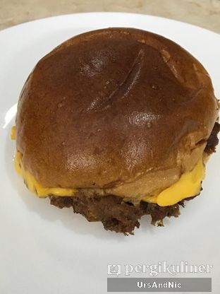 Foto review Unicorn Burger oleh UrsAndNic  3