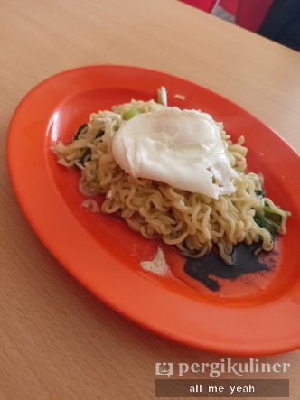 Foto Makanan di Warung Orange