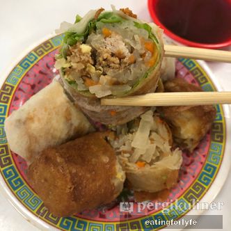 Foto Makanan di Popia Lily Pluit
