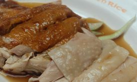 Singapore Hainanese Chicken Rice