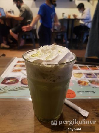 Foto Makanan di Otentik OMNIA