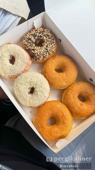 Foto review Donat Kentang Lagut oleh Darsehsri  2