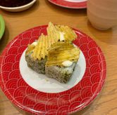Foto Shiromi Chips Roll di Tom Sushi