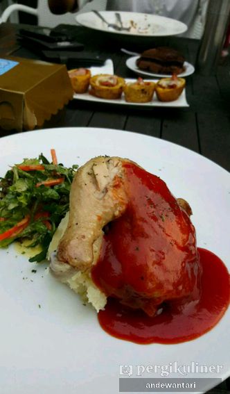 Foto Makanan di The Edge